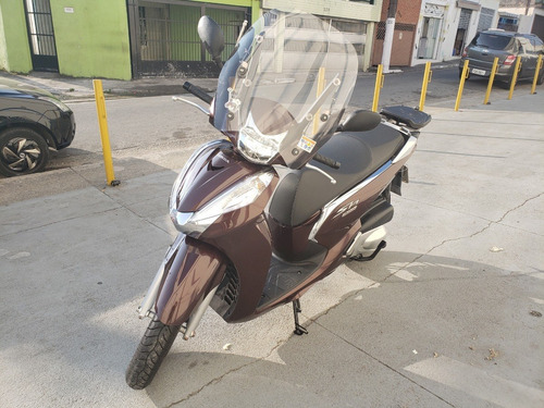 Honda Sh300i Scooters
