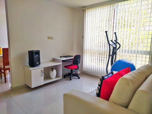 Imagen 7 de 10 de Se Vende Apartamento En El Pis 3 En El Conjunto Residencial Terrazas Del Samán, La Colina Sector El Rincón.-
