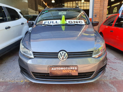 Imagen 2 de 8 de Volkswagen Suran Confortline 1.6 2015
