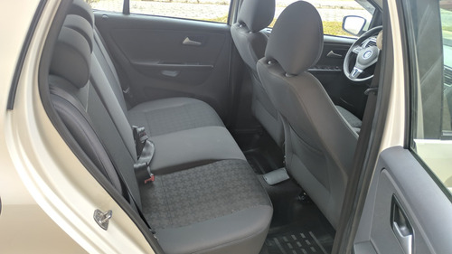 Volkswagen Fox 1.6 Comfortline Total Flex 5p