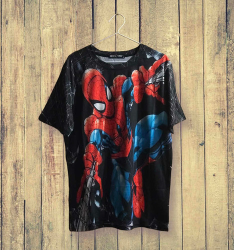 Polera Marvel Comics Spiderman Talla M