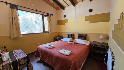 Hotel En Purmamarca - Pie Del Cerro 7 Colores