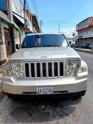 Imagen 3 de 11 de Jeep Cherokee Kk