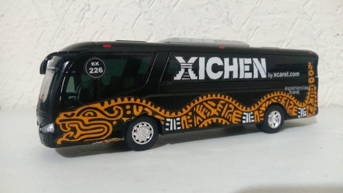 Autobús Irizar I5 Escala 1/64 Xcaret Negro (Usado)