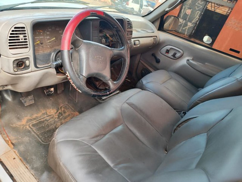 Chevrolet Silverado Silverado 4.1 4X2 CS 18V DIESEL 2P MANUAL
