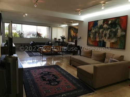 Imagen 2 de 22 de Mls. #22-22192 Hermoso Apartamento,espacioso, Con Claridad Natural Que Hace Sentir Un Hogar Cálido Y De Confort , Pisos De Mármol , Cocina Actualizada. Afm.
