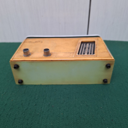 Radio Transistor Antigo Campeao (Usado)