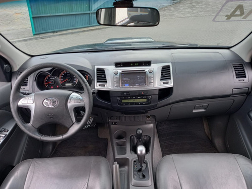Imagem 10 de 12 de Toyota Hilux Cd Srv D4-d 4x4 3.0 Tdi Diesel Aut 2013/201...