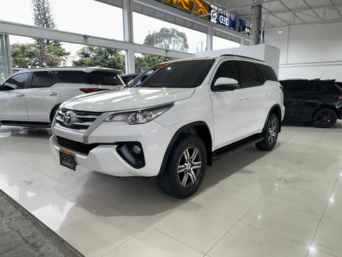 Toyota Fortuner 2.7l