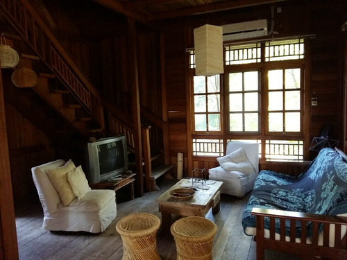 Increíble Cabaña Tailandesa Delta Tigre.