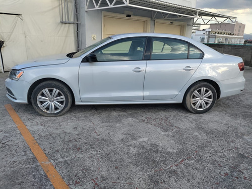 Imagen 3 de 14 de Volkswagen Jetta 2018 2.0 Tiptronic At