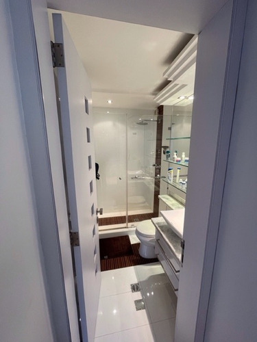 Imagen 10 de 15 de Venta De Apartamento En Los Naranjos Humboldt