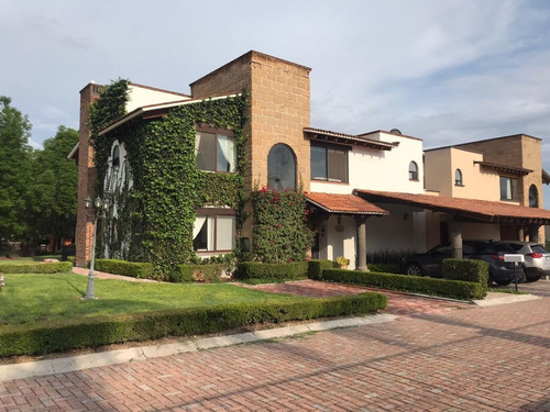 Imagen 2 de 21 de Renta Casas Amuebladas - Balcones De Juriquilla - Queretaro
