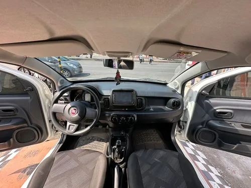 Fiat Mobi 1.0 Mt Blanco
