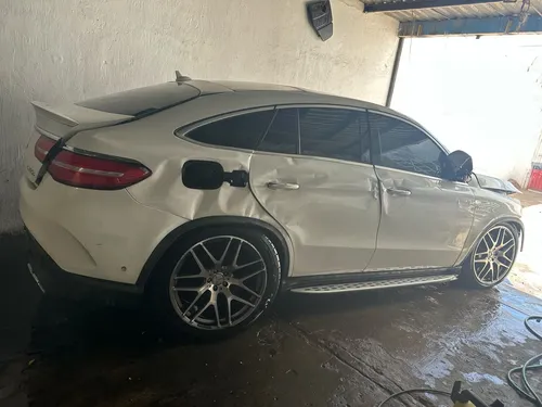 Mercedes-Benz Clase GLE 5.5l Coupe 63 Amg At