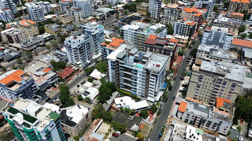 Imagen 6 de 12 de Lujoso Apartamento Ubicado En El Sector Bella Vista