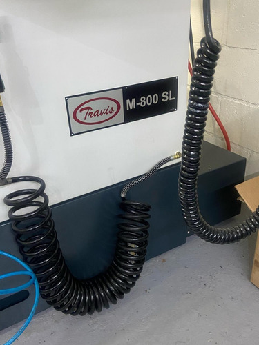 Centro De Mecanizado Cnc Travis M800sl 4to Eje (Usado)