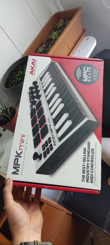 Akai Mpk Mini Mk3 (Usado)