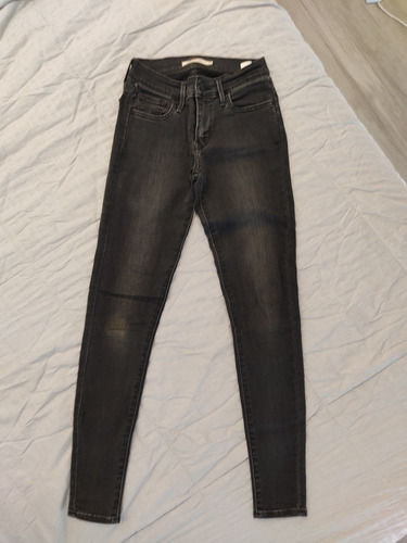 Jean Levi 710 Súper Skinny Talla 25 