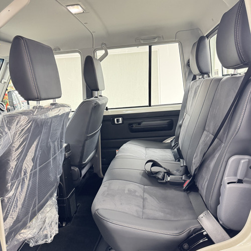 Toyota Hembrita Land Cruiser Lc79lxz Automática
