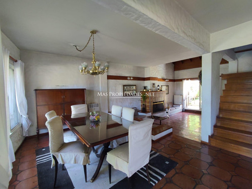 Imagen 3 de 6 de Casa En Venta 5 Dormitorios En Venado Ii