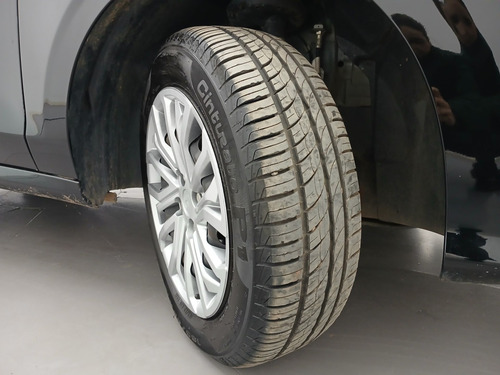 Fiat Cronos 1.3 FIREFLY FLEX DRIVE MANUAL