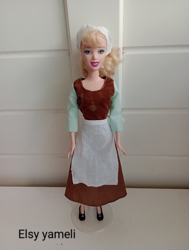Princesa Disney Cenicienta Traje De Sirvienta (Usado)