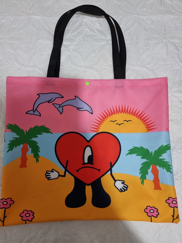 Imagen 2 de 6 de Bolso Bad Bunny Un Verano Sin Si Bolsa De Tela