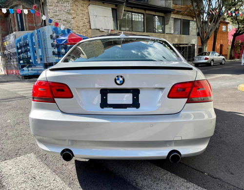Imagen 6 de 11 de Bmw Serie 3 2008 3.0 335ia Coupe At