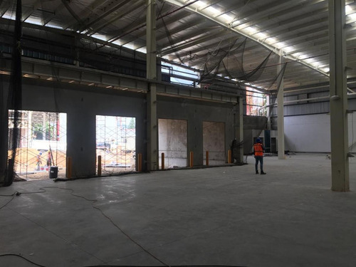 Bodega En Renta De 6,453 M2 En Gam Cdmx