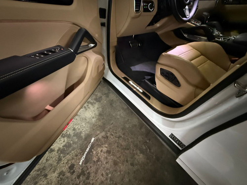 Porsche Cayenne 4.9 Turbo At