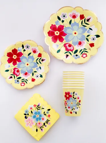 Platos Desechables Florales