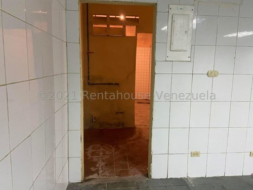 Imagen 3 de 12 de Local En Alquiler En La California Sur 21-27964 Sj 0414 2718174