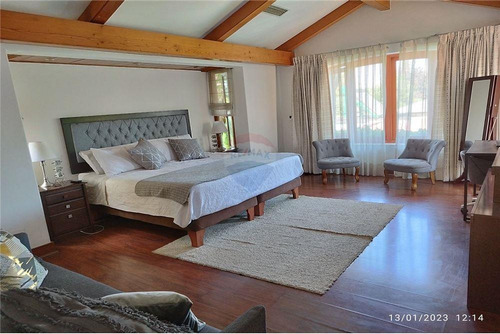 Imagen 6 de 18 de Venta Casa La Reina, Amplia, Luminosa