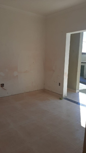 Imagem 4 de 8 de Casa Duplex À Venda, 2 Quartos, 1 Vaga, Liberdade - Santa Luzia/mg - 2980