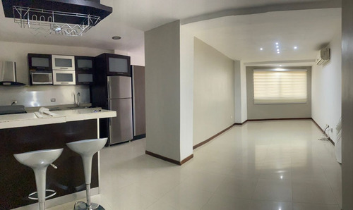 Apartamento En Mañongo Res Plaza Real Naguangua. St