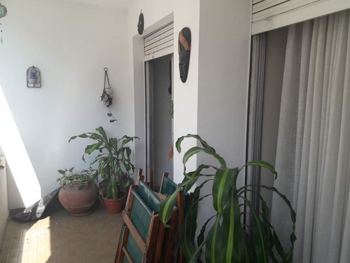 Venta Semipiso De 2 Dormitorios Muy Grande En Nueva Cordoba Calle Crisol