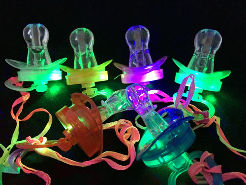 Imagen 1 de 6 de Silbato Chupete Luminoso Led Pack X 5 Colgantes Con Luz