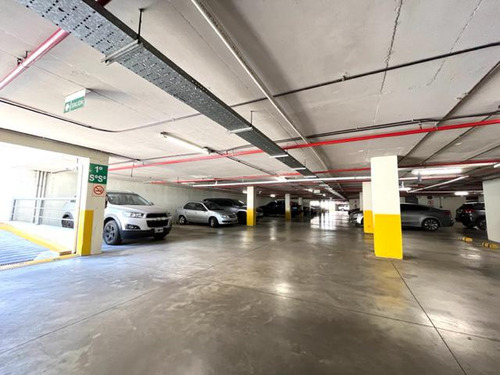 Oficina De 2600 M2 En Complejo Olivos Building Sobre Panamericana