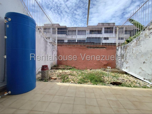 Townhouse En Costa Azul, Isla De Margarita