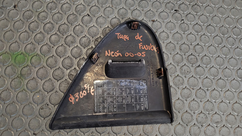 Tapa Caja De Fusibles Dodge Neón Mod 00-05 (Usado)