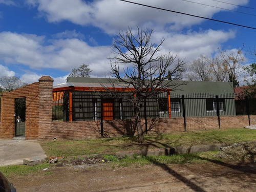 Imagen 8 de 30 de Casa Quinta 4 Amb En Venta Barrio 9 De Abril