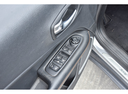 Jeep Compass 2.0 16V FLEX LIMITED AUTOMÁTICO