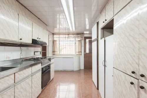 Casa En Venta En Alhambra. Cod V4582
