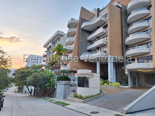 Apartamento En Alquiler Terrazas Del Country Valencia, Espectacular Apartamento Con Acabados De Lujo, Hermosas Vistas A Los Campos De Golf Y Dique De Guataparo, Doble Anillo De Seguridad. Dapo