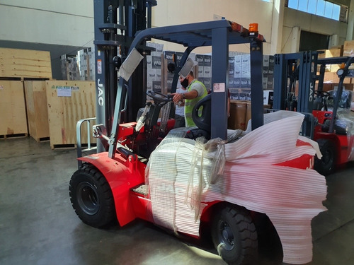 Autoelevador Jac Forklift 2,5 Toneladas Motor Mitsubishi S4s