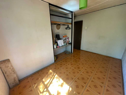 Vendo Amplio 3 Dor+1 Baño Con Estacionamiento (108620)