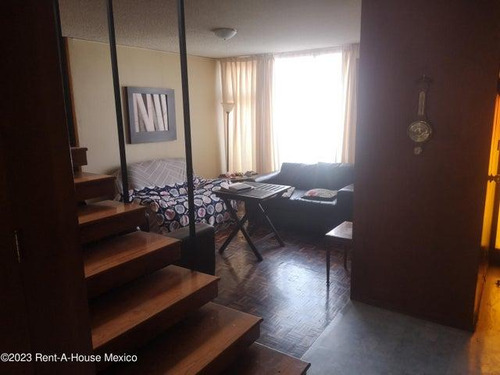 Casa En Venta En Huixquilucan, La Herradura Am. 24-1513