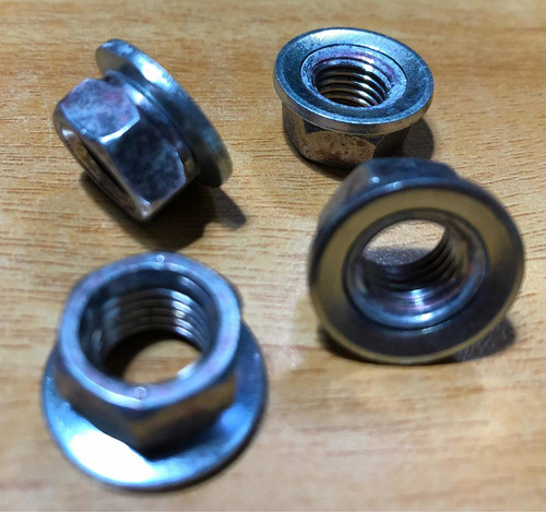 Tuerca De Brazo Limpia Parabrisa Toyota Corolla 90182-10006