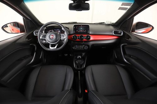 Fiat Argo 1.8 Hgt